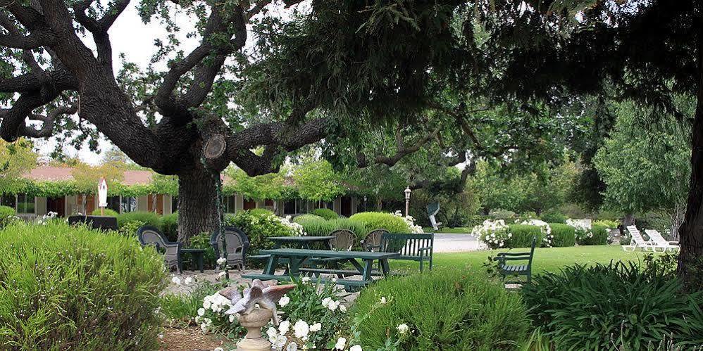 Meadowlark Inn Solvang Exterior photo